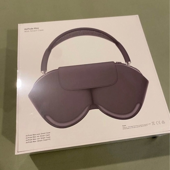 AirPod Max - Picture 2 of 3